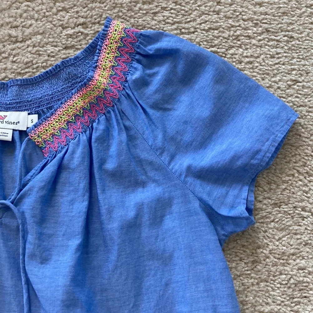 Vineyard Vines Chambray Smocked Top - Picture 4 of 6